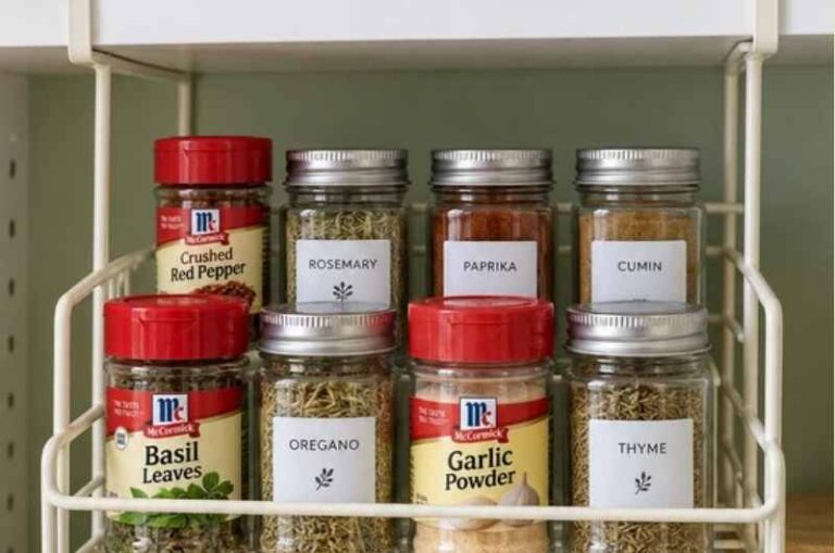 Spice rack organization
